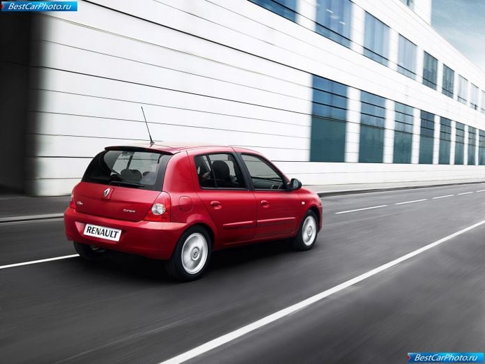 2009 Renault Clio Campus - фотография 8 из 21 2009 Renault Clio Campus - фотография 8 из 21