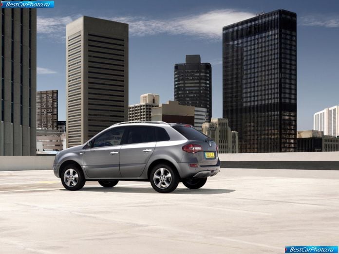 2009 Renault Koleos - фотография 12 из 49 2009 Renault Koleos - фотография 12 из 49