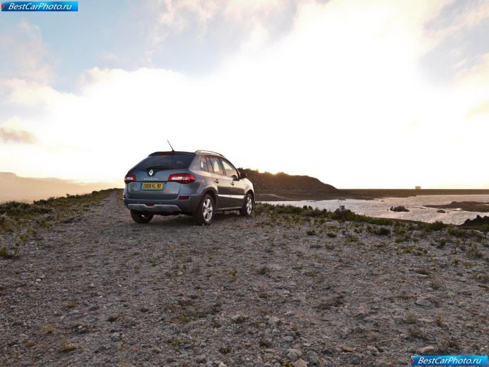2009 Renault Koleos - фотография 17 из 49 2009 Renault Koleos - фотография 17 из 49