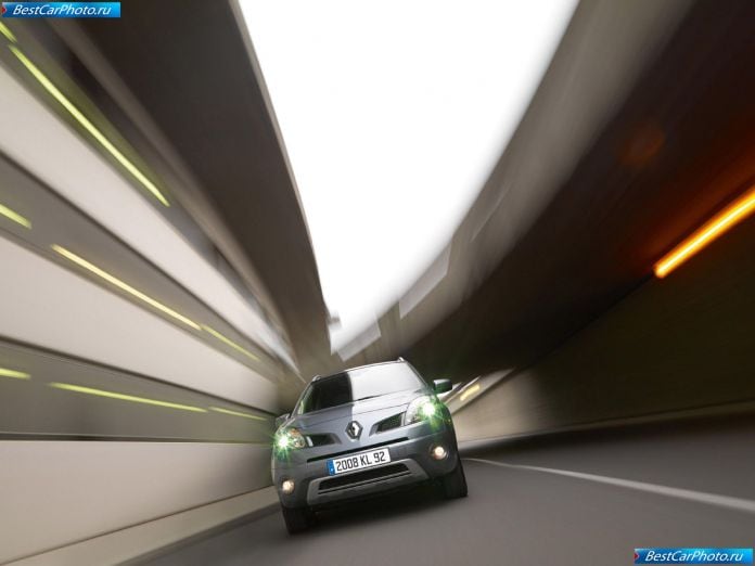 2009 Renault Koleos - фотография 20 из 49 2009 Renault Koleos - фотография 20 из 49