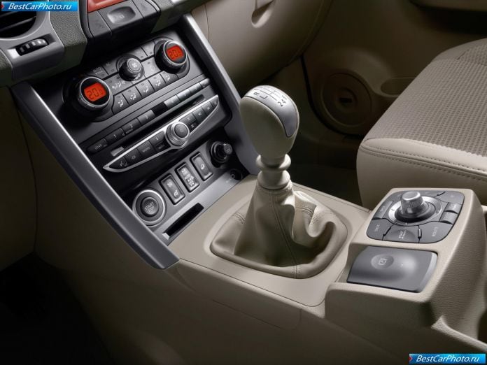 2009 Renault Koleos - фотография 39 из 49 2009 Renault Koleos - фотография 39 из 49