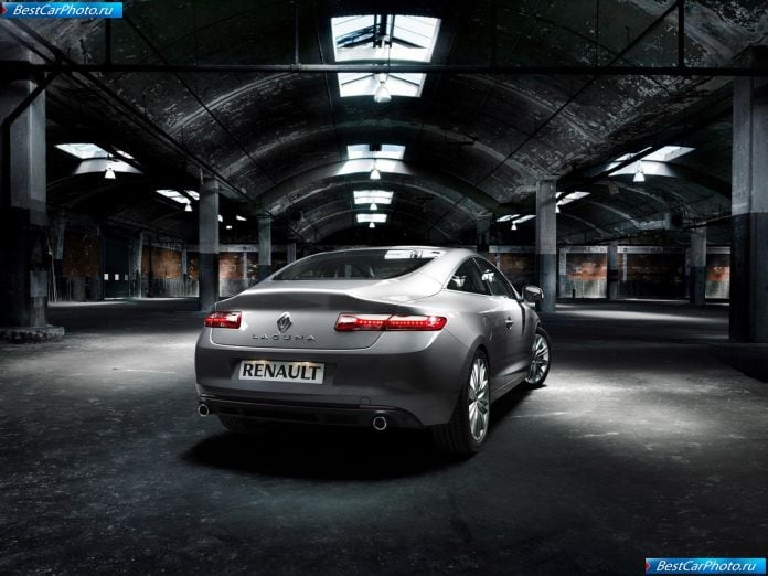 2009 Renault Laguna Coupe - фотография 19 из 84