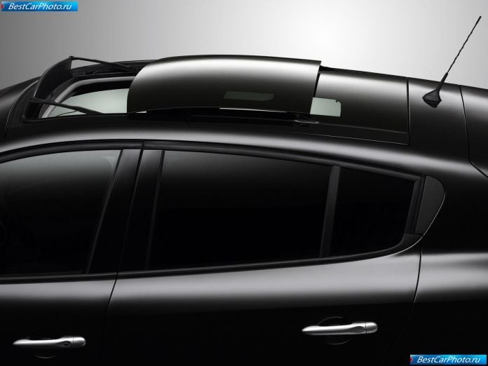 2009 Renault Megane - фотография 28 из 41 2009 Renault Megane - фотография 28 из 41