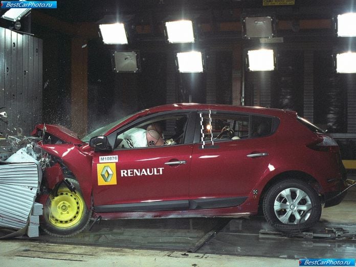 2009 Renault Megane - фотография 33 из 41