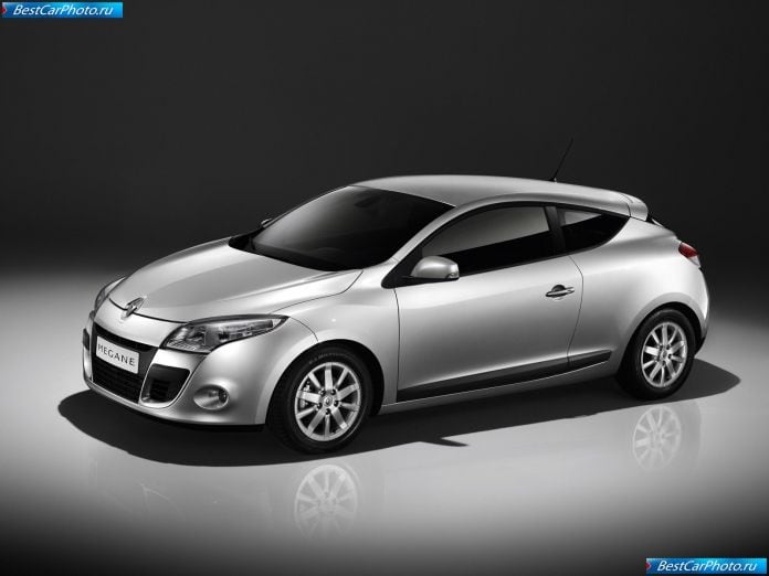 2009 Renault Megane Coupe - фотография 10 из 45