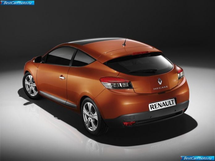 2009 Renault Megane Coupe - фотография 13 из 45