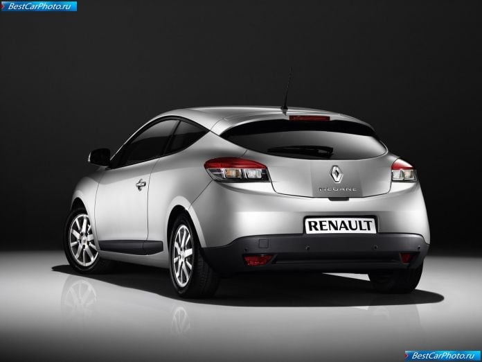 2009 Renault Megane Coupe - фотография 14 из 45
