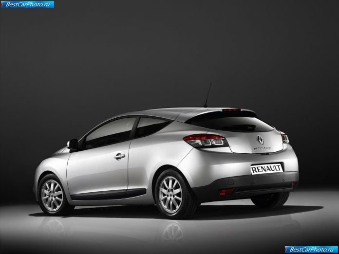 2009 Renault Megane Coupe - фотография 15 из 45