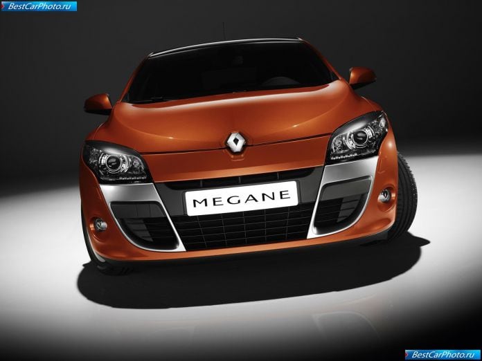 2009 Renault Megane Coupe - фотография 17 из 45