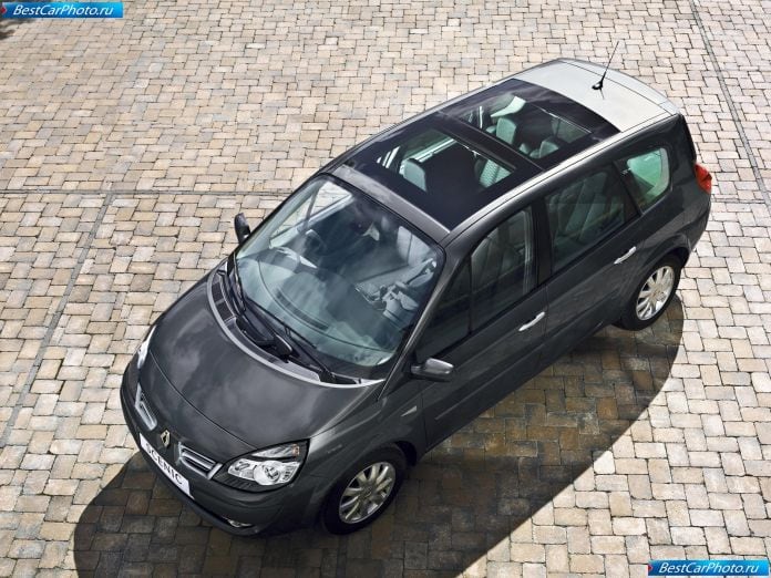 2009 Renault Scenic - фотография 2 из 5 2009 Renault Scenic - фотография 2 из 5