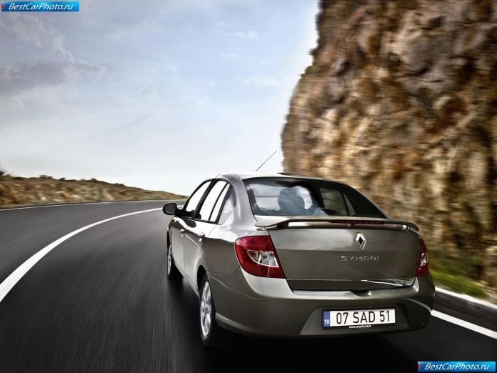 2009 Renault Symbol - фотография 14 из 45