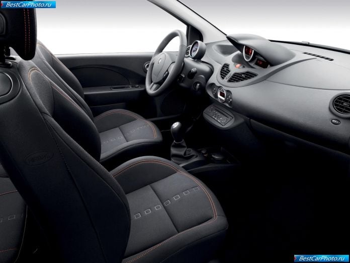 2009 Renault Twingo Rs - фотография 49 из 73 2009 Renault Twingo Rs - фотография 49 из 73