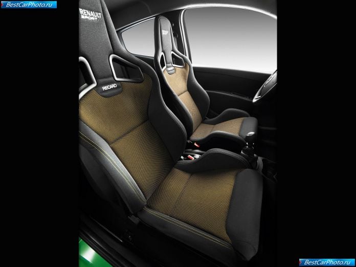 2010 Renault Clio Rs - фотография 11 из 11 2010 Renault Clio Rs - фотография 11 из 11