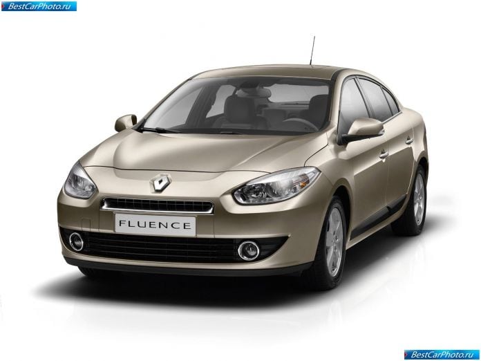 2010 Renault Fluence - фотография 1 из 10