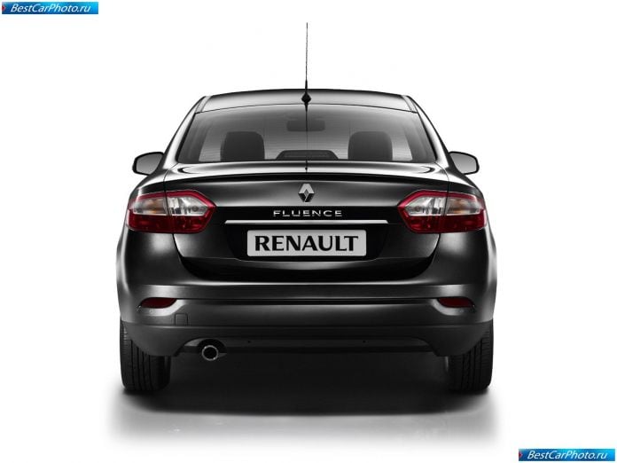 2010 Renault Fluence - фотография 6 из 10