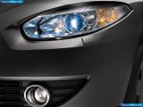 renault_2010-fluence_1600x1200_009.jpg