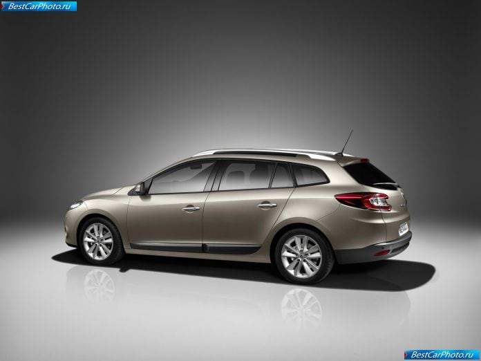 2010 Renault Megane Estate - фотография 23 из 59 2010 Renault Megane Estate - фотография 23 из 59