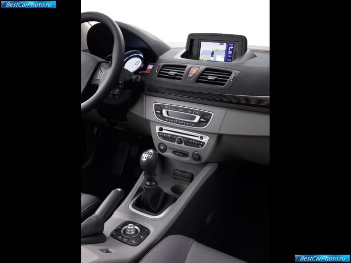 2010 Renault Megane Estate - фотография 49 из 59 2010 Renault Megane Estate - фотография 49 из 59