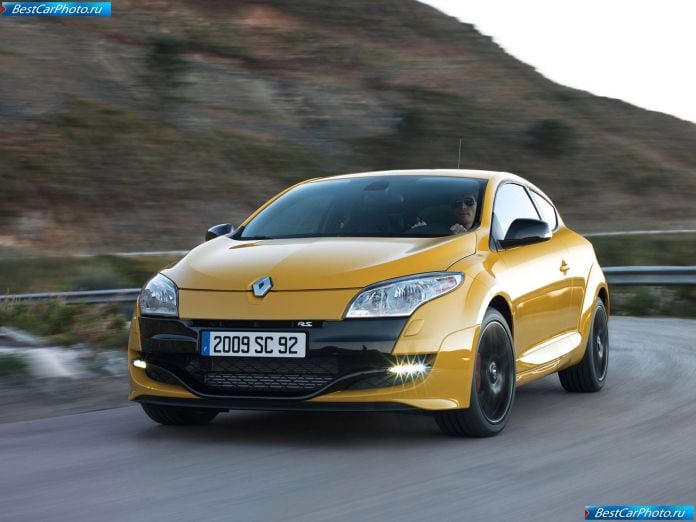 2010 Renault Megane Rs - фотография 1 из 59