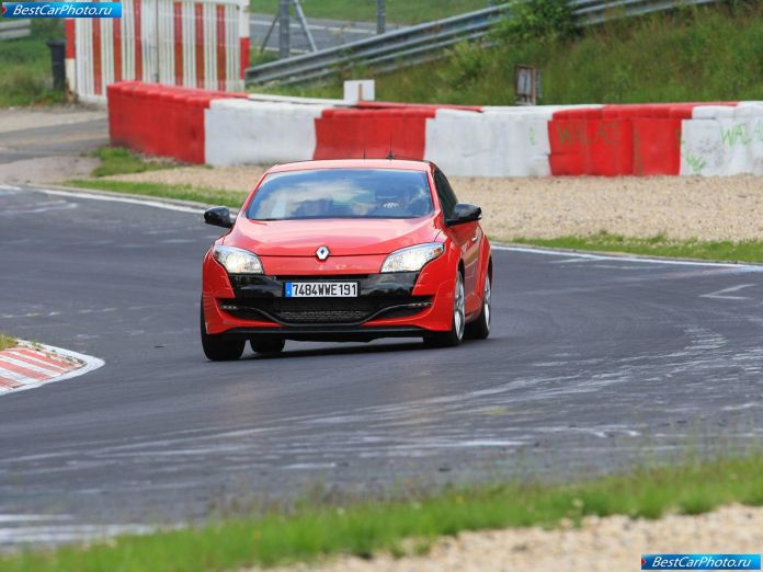 2010 Renault Megane Rs - фотография 9 из 59