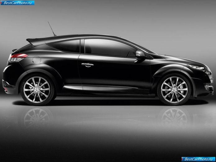 2010 Renault Megane Rs - фотография 20 из 59 2010 Renault Megane Rs - фотография 20 из 59
