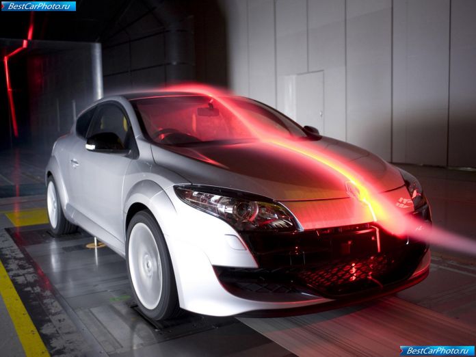 2010 Renault Megane Rs - фотография 30 из 59 2010 Renault Megane Rs - фотография 30 из 59