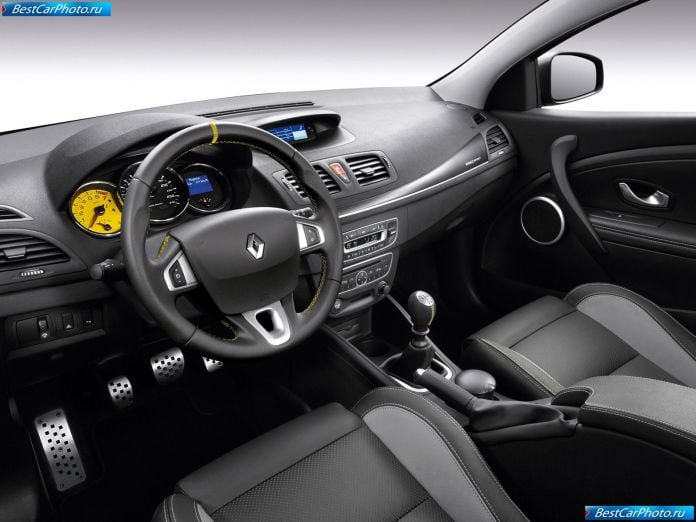 2010 Renault Megane Rs - фотография 34 из 59