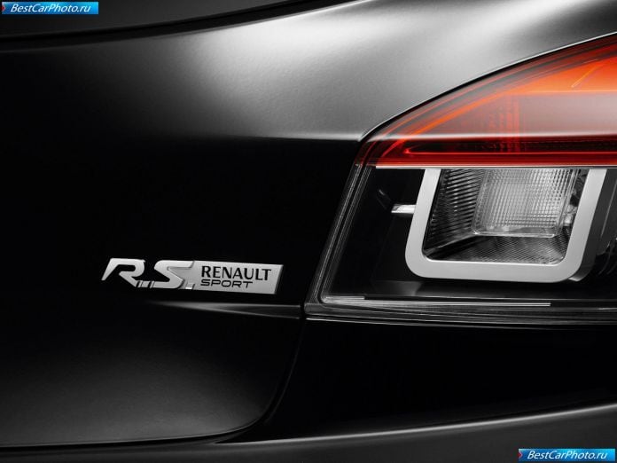 2010 Renault Megane Rs - фотография 41 из 59 2010 Renault Megane Rs - фотография 41 из 59