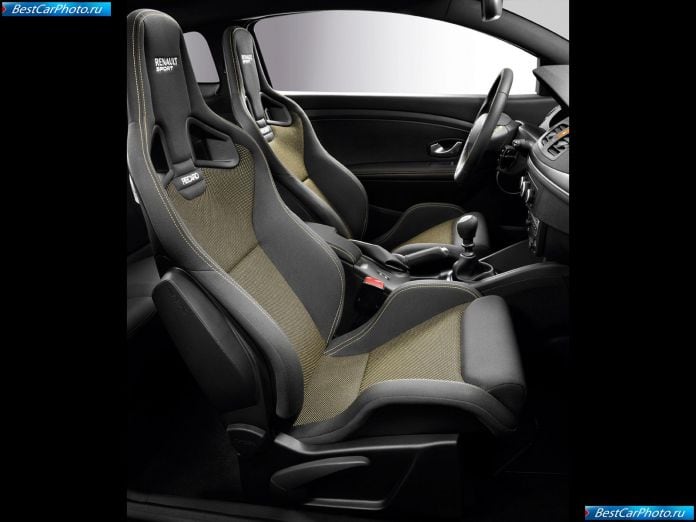 2010 Renault Megane Rs - фотография 50 из 59 2010 Renault Megane Rs - фотография 50 из 59