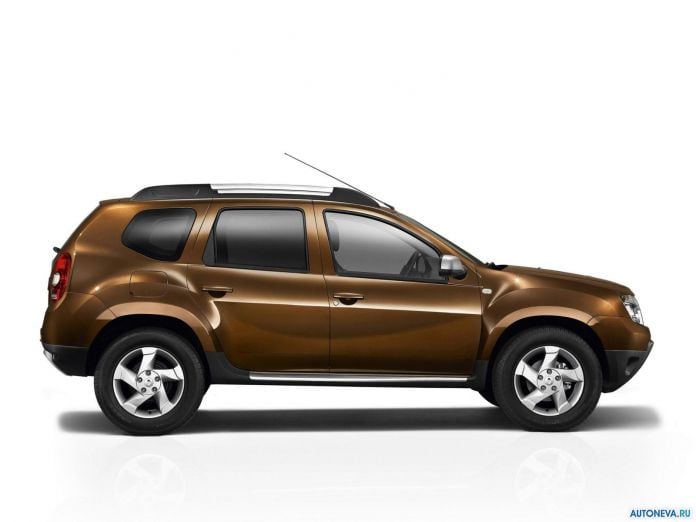 2010 Renault Duster SUV 5door - фотография 2 из 17