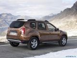 renault_2010_duster_suv_5_door_011.jpg