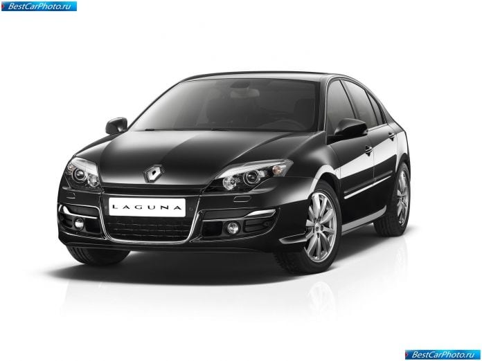 2011 Renault Laguna - фотография 6 из 21