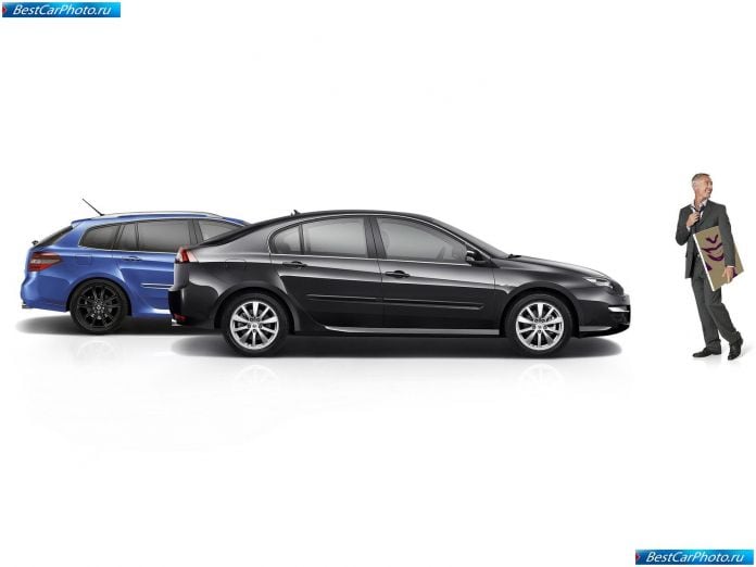 2011 Renault Laguna - фотография 9 из 21 2011 Renault Laguna - фотография 9 из 21