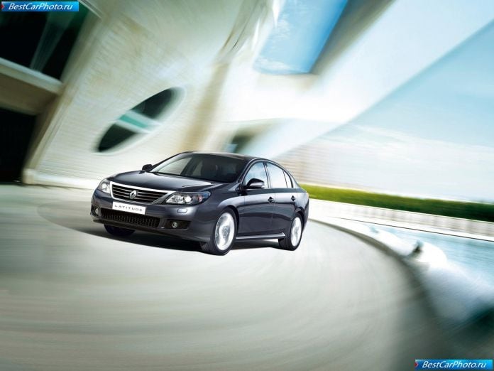 2011 Renault Latitude - фотография 3 из 47 2011 Renault Latitude - фотография 3 из 47