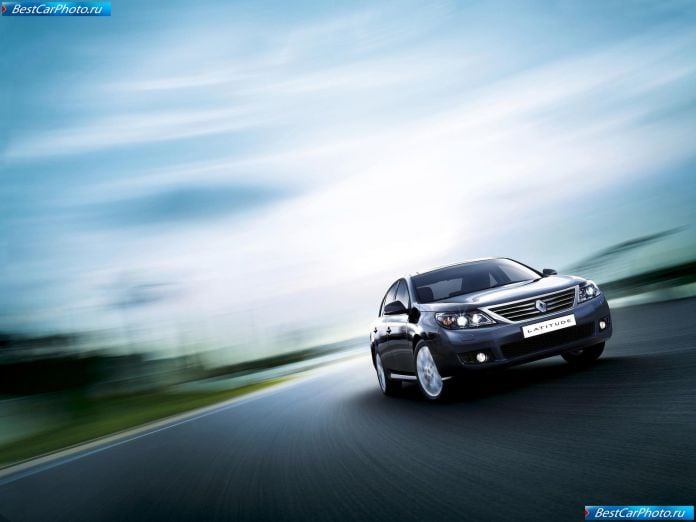 2011 Renault Latitude - фотография 7 из 47