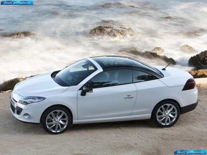2011 Renault Megane Coupe-cabriolet - фотография 38 из 88