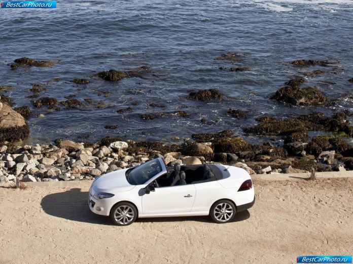 2011 Renault Megane Coupe-cabriolet - фотография 42 из 88