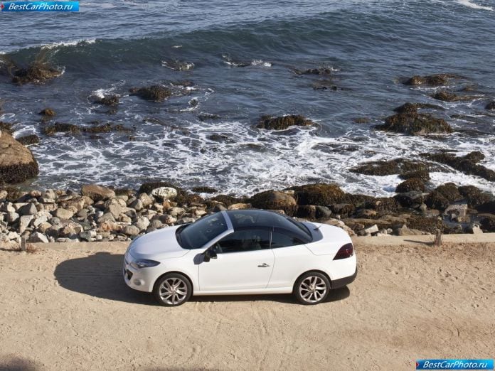 2011 Renault Megane Coupe-cabriolet - фотография 43 из 88
