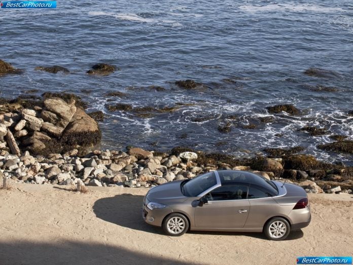 2011 Renault Megane Coupe-cabriolet - фотография 44 из 88