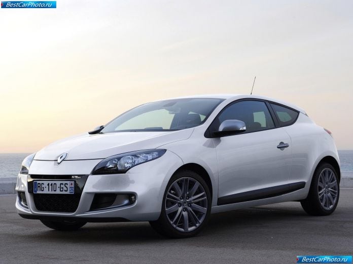 2011 Renault Megane Coupe Gt Line - фотография 1 из 9 2011 Renault Megane Coupe Gt Line - фотография 1 из 9