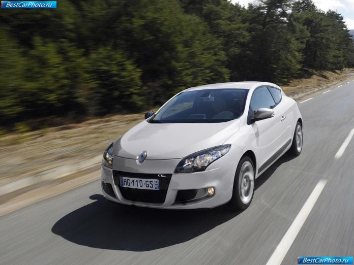 2011 Renault Megane Coupe Gt Line - фотография 5 из 9 2011 Renault Megane Coupe Gt Line - фотография 5 из 9
