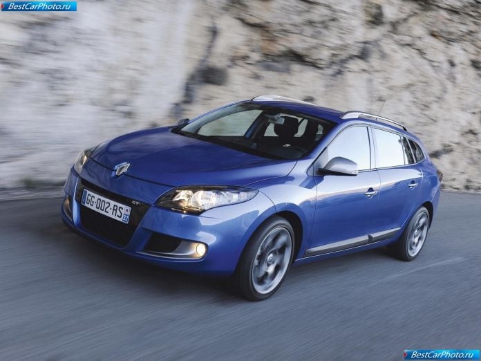 2011 Renault Megane Estate Gt - фотография 5 из 19