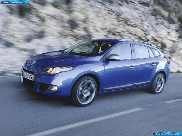 2011 Renault Megane Estate Gt - фотография 6 из 19
