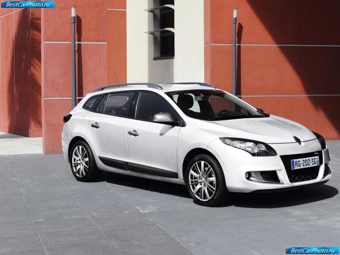 2011 Renault Megane Estate Gt Line - фотография 4 из 11