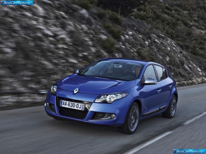 2011 Renault Megane Gt - фотография 3 из 16