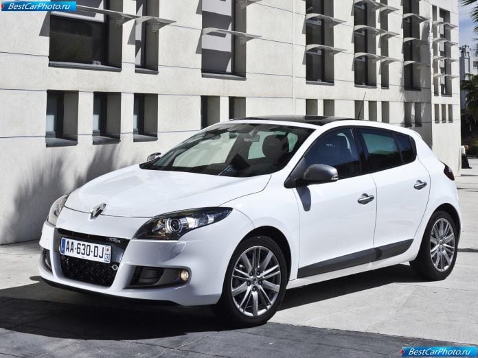 2011 Renault Megane Gt Line - фотография 2 из 10 2011 Renault Megane Gt Line - фотография 2 из 10