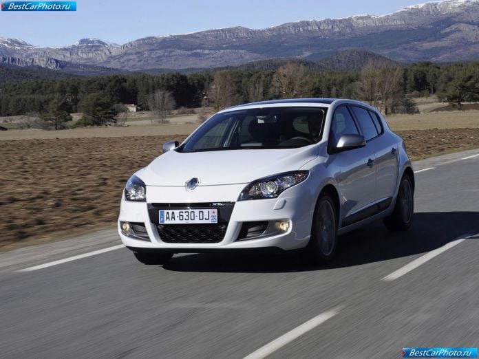 2011 Renault Megane Gt Line - фотография 4 из 10 2011 Renault Megane Gt Line - фотография 4 из 10