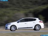 renault_2011-megane_gt_line_1600x1200_008.jpg