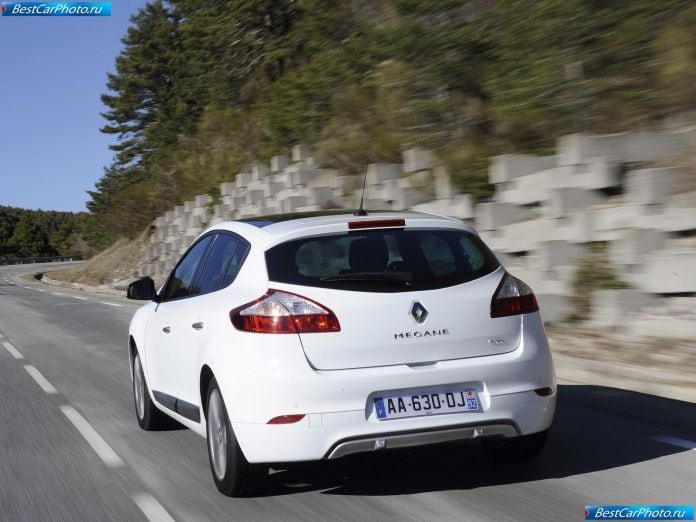 2011 Renault Megane Gt Line - фотография 9 из 10