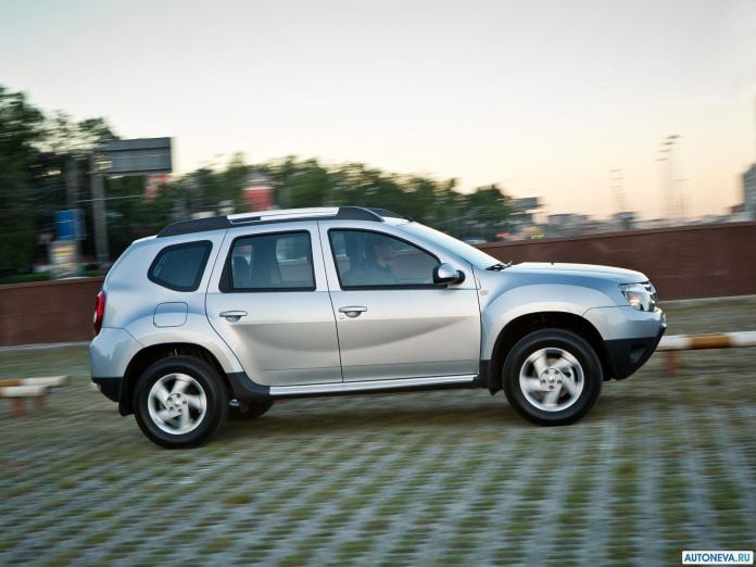 2011 Renault Duster SUV 5door - фотография 2 из 10 2011 Renault Duster SUV 5door - фотография 2 из 10